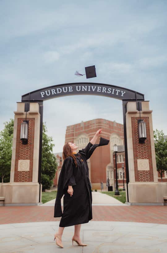 i am lauren portraIt